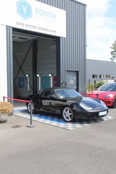 Ou trouver un professionnel pour un polissage auto moto à la teste de buch à côté de pessac